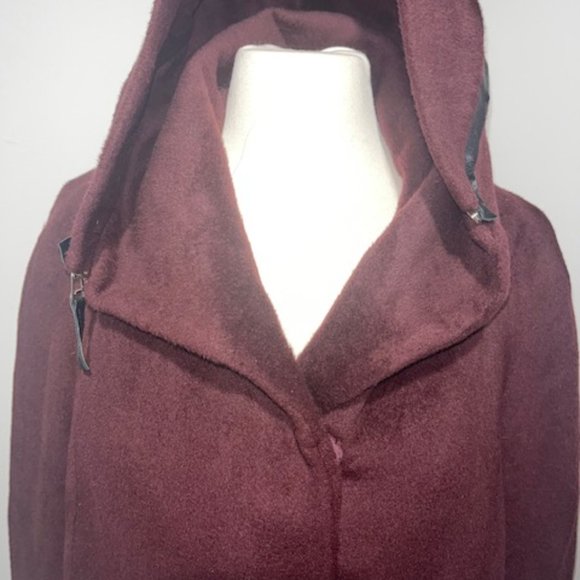 Burgundy wool/cashmere coat - Picture 2 of 5